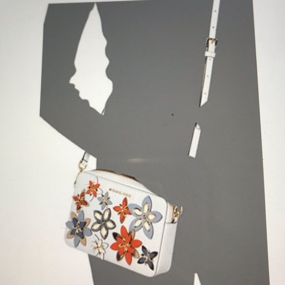 Michael Kors Handbags - Michael Kors Crossbody Camera Bag